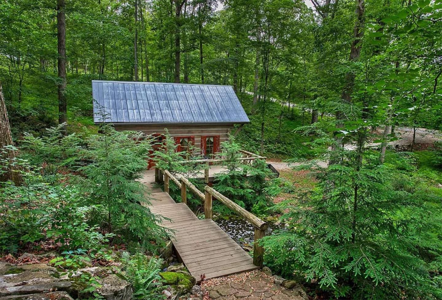 A Mammoth Cave Getaway